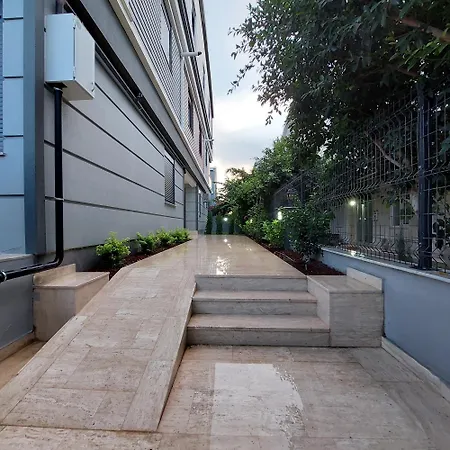 New Flat With Big Living Spaces 4 Near By Lara Beach